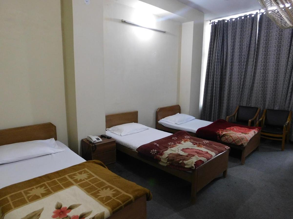 Hotel Avanti Rawalpindi Buitenkant foto